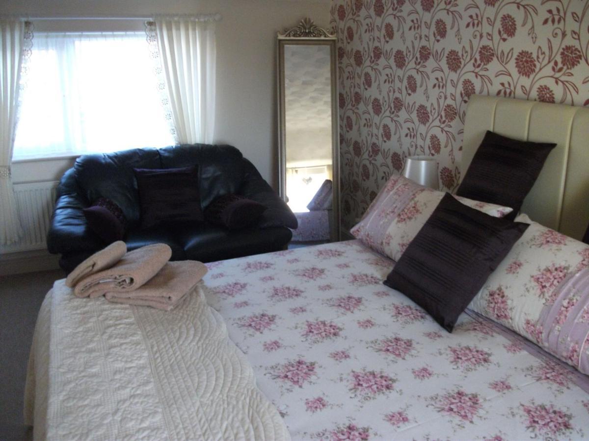 Valentino's Hotel Filey Habitación foto